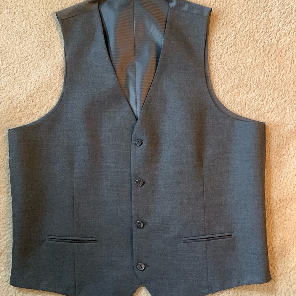Men’s dress grey vest